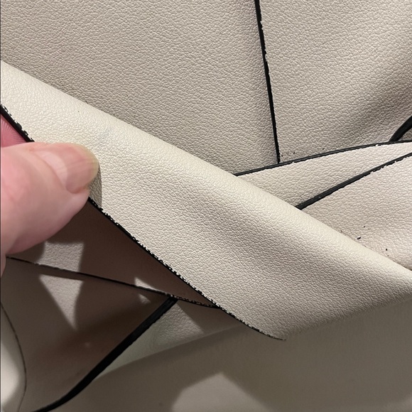 New Circus Sam Edelman Sydnet triple compartment zip adj crossbody bag ivory bow - Picture 5 of 11